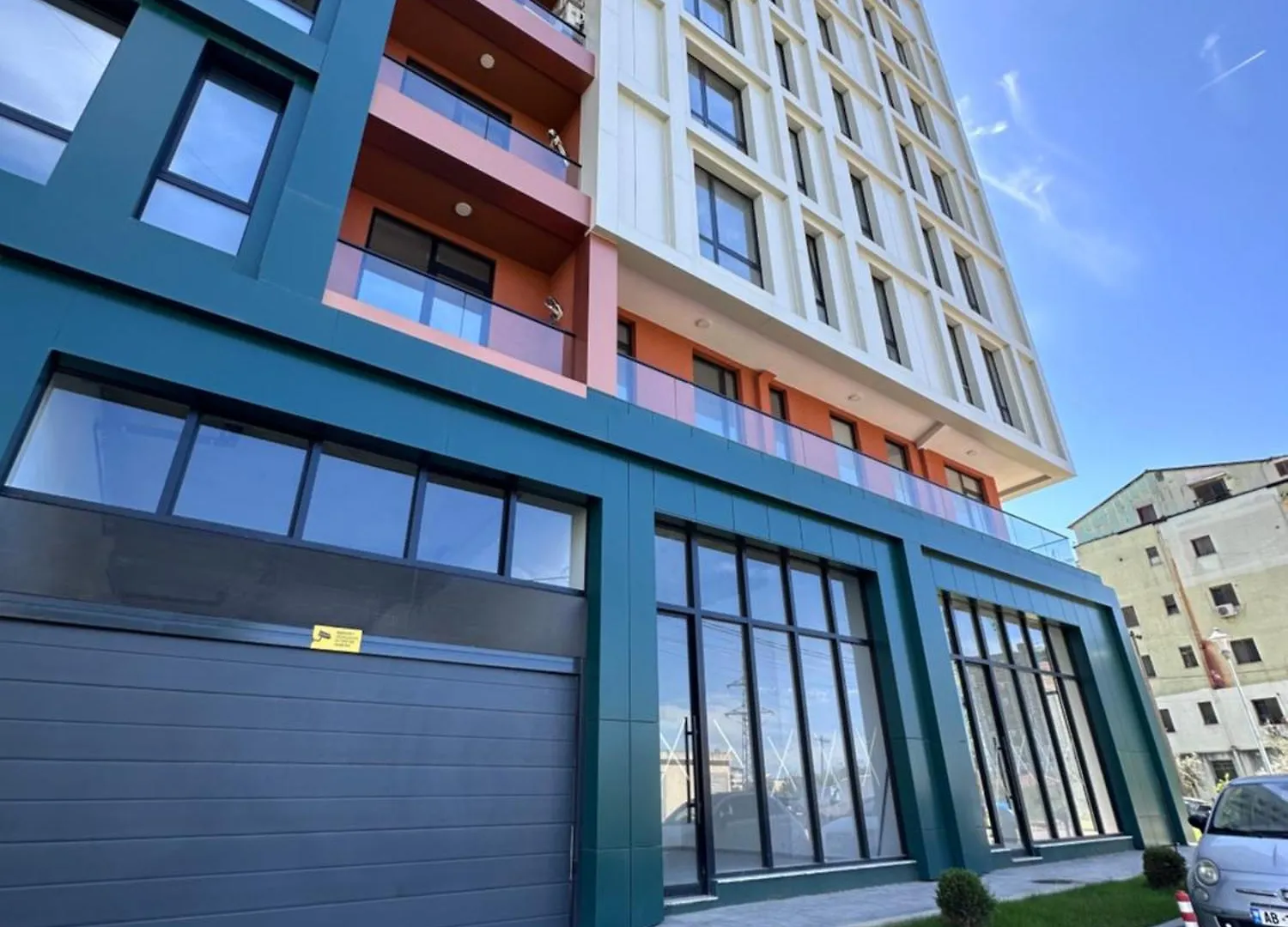 Sisi Apartment Τίρανα