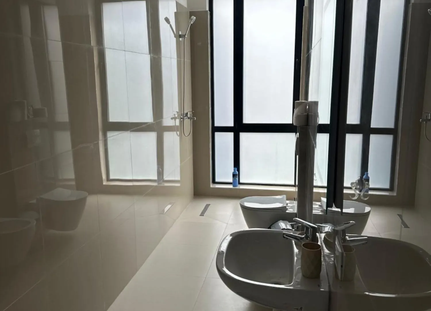 Sisi Apartment Τίρανα