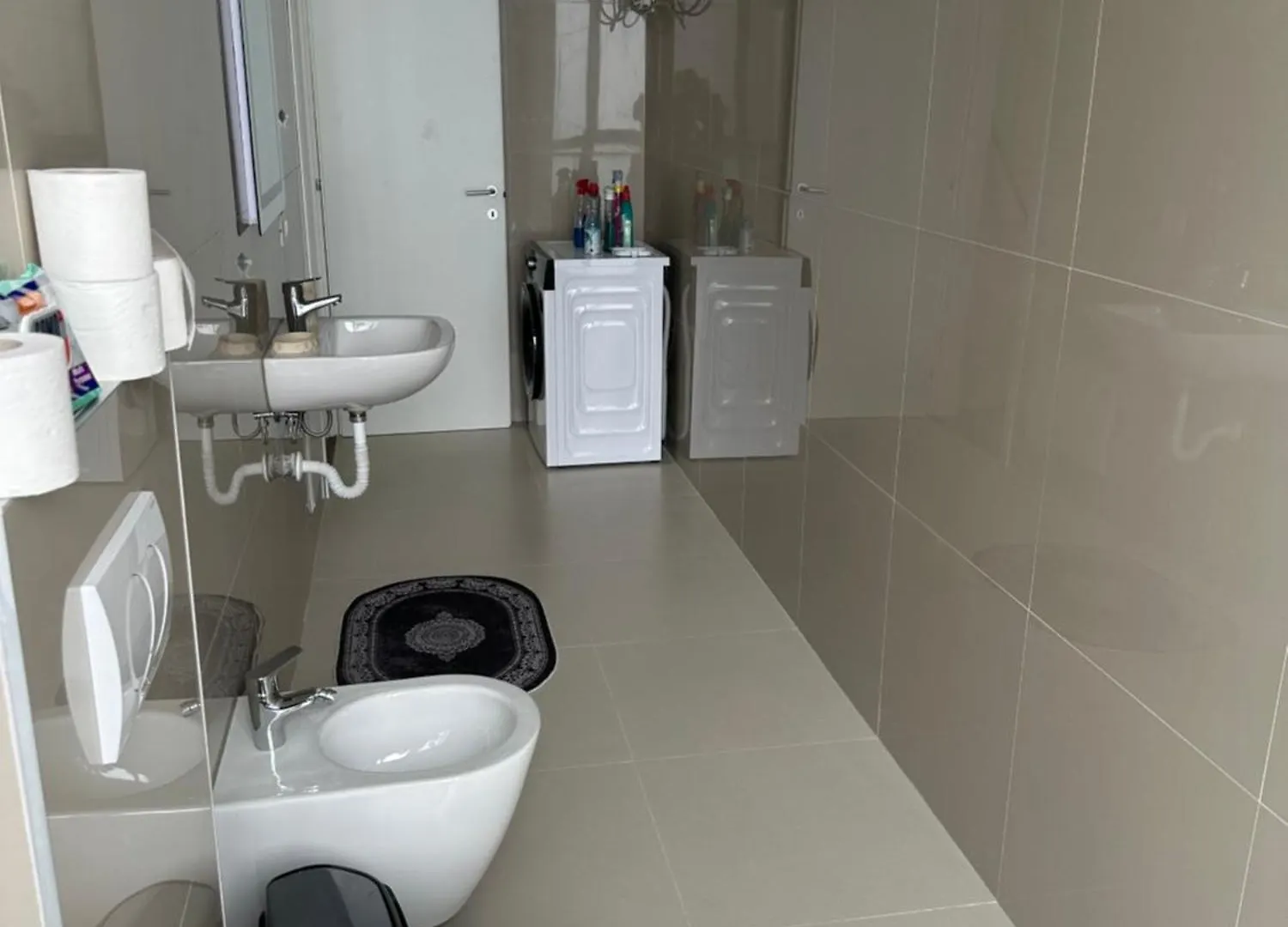 Sisi Apartment Τίρανα